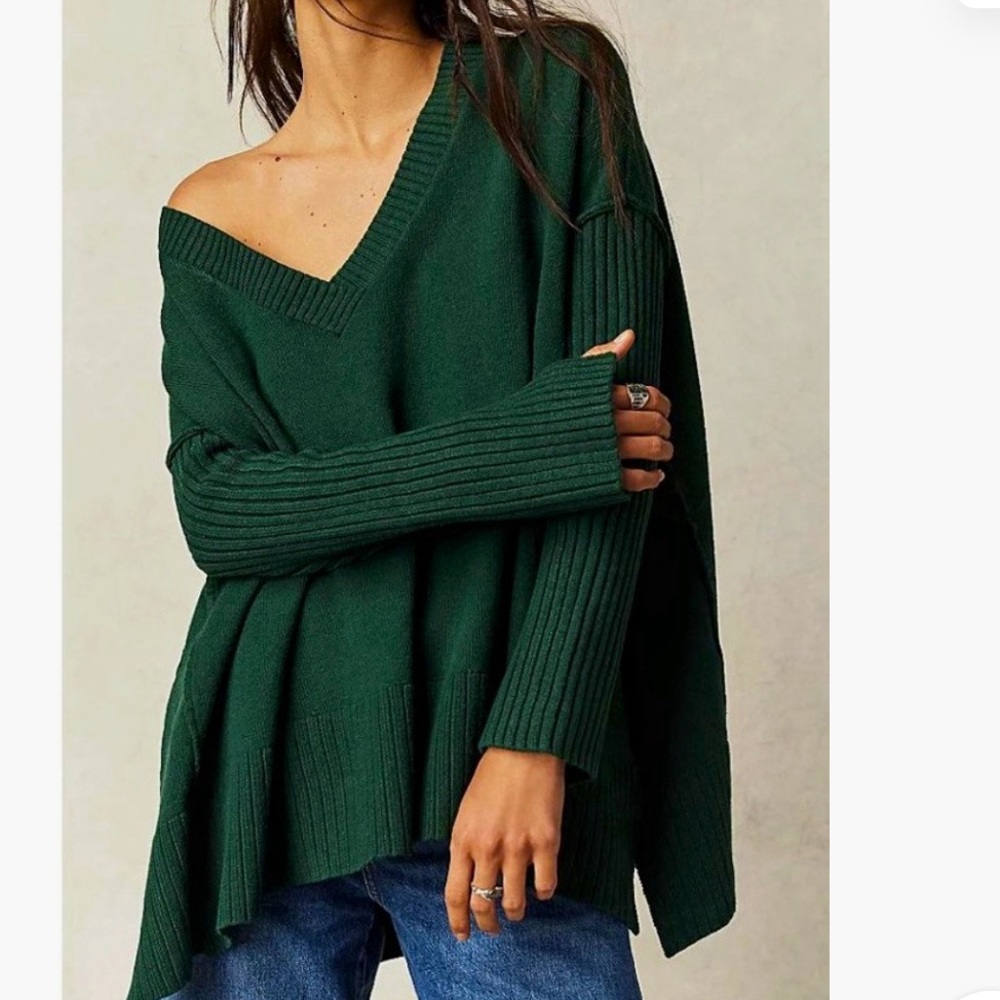 Free People Orion v-neck, ribbed trim, oversized Tunic Sweater Small boho